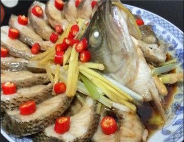 怎么做好吃的蒸鱼 最简单蒸鱼的做法