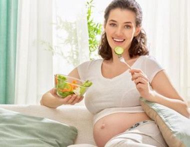 孕妇可以吃黑加仑吗 孕期吃黑加仑需注意什么