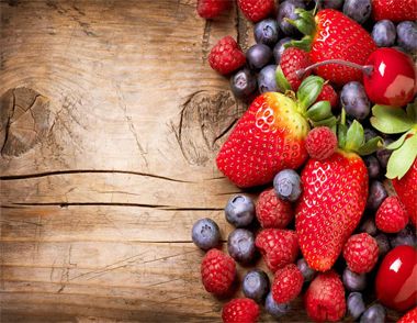怎么挑选草莓 怎么给草莓施肥