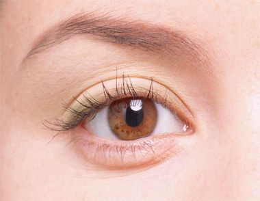 双眼皮手术要注意什么 做双眼皮有哪些事项