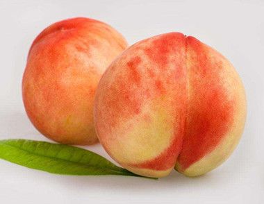 拉肚子可以吃桃子吗 桃子和西瓜能一起吃吗