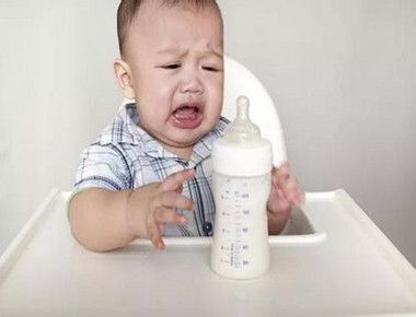 宝宝不吃奶粉怎么办 宝宝不吃奶粉怎么处理