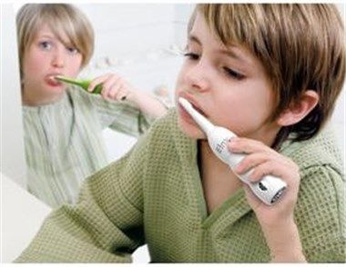 如何选购儿童牙刷 儿童能用电动牙刷吗