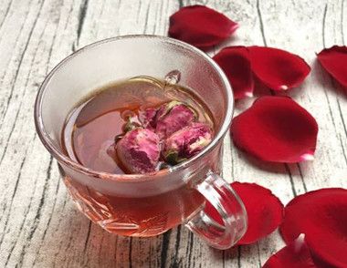 玫瑰花茶一次泡几朵 食用玫瑰花茶有什么禁忌