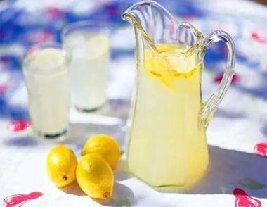 柠檬水能减肥么 柠檬水减肥怎么喝