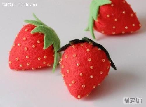 diy草莓小饰品