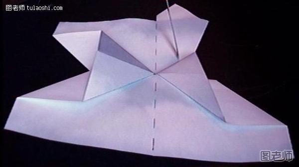 图老师来教你折酷炫复仇者纸飞机