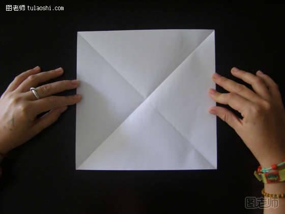折叠纸盒的方法7