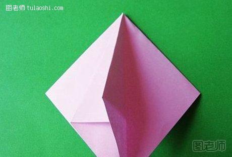 百合花的折纸教程6