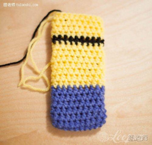 毛线编织小黄人手机套4