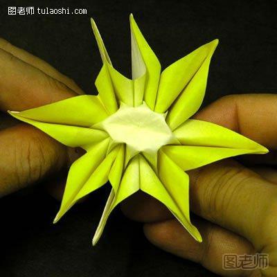 折纸太阳花的图解教程14