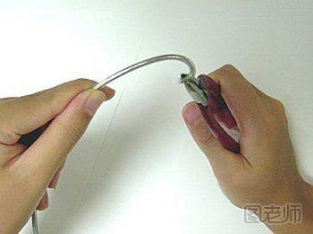 铁丝置物架的手工制作方法3