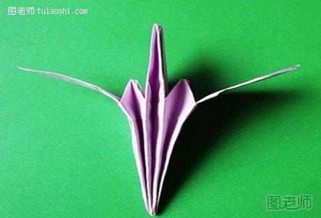 百合花的折纸教程12