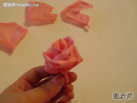 折纸玫瑰花步骤图解 折纸玫瑰花步骤