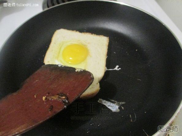 美食制作方法 - 面包煎蛋搞定你的早餐 第7步