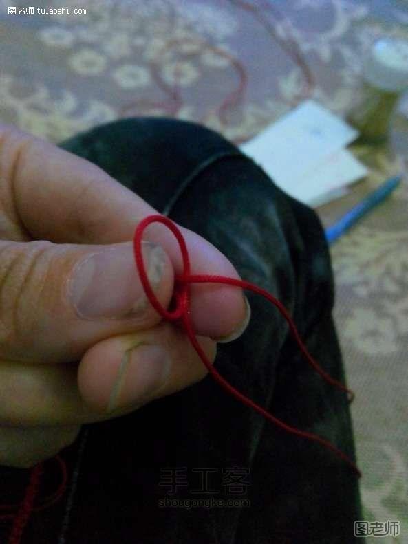 简单的蛇结手链 DIY饰品制作方法 第3步