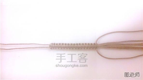 串珠编织手链教程，简化版，上手效果很好看 第3步