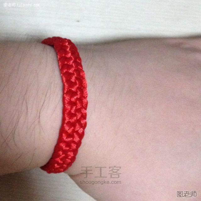 DIY红绳手链之爱的守护 第13步