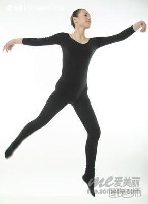  学芭蕾演员大跳减肥法 