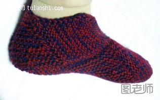 编织温暖又舒适的毛线袜子的方法