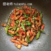 家乡菜---辣椒炒肉丝的做法图解6