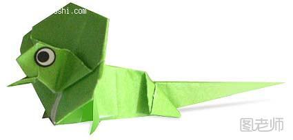伞蜥蜴的折纸方法