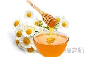 如何用蜂蜜美容 怎么用蜂蜜美白