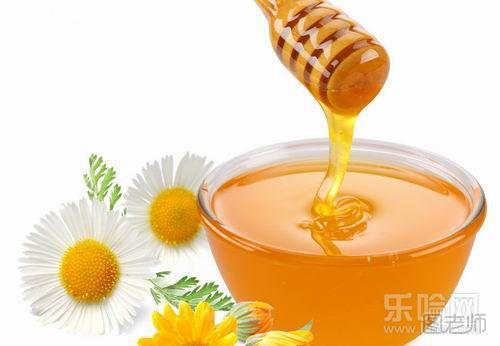容易腹泻的人不能喝蜂蜜。