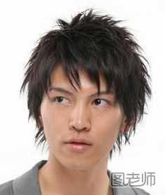 2012韩式男生短发发型 打造帅气优雅的男士造型