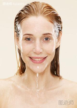 盘点护肤化妆水的不同用法 化妆水的正确用法