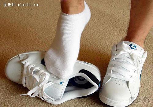 【教你夏季生活小常识】 白袜子怎么洗最干净