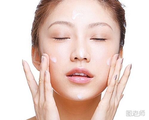 脸部控油的方法有哪些误区 正确了解油性皮肤如何控油