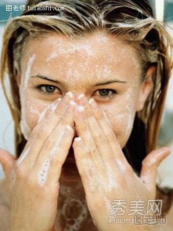 化妆护肤4步搞定 阻隔外界环境伤害