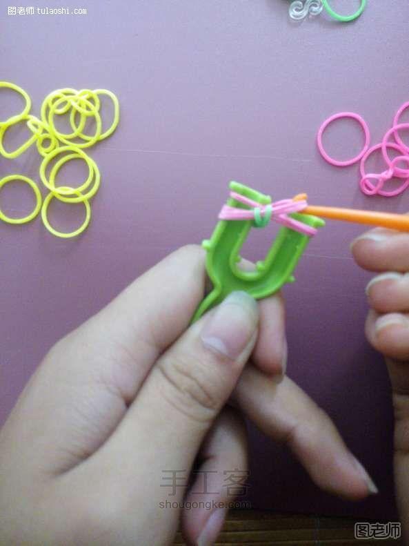 【图】手工编织图片教程 橡皮筋手链制作方法