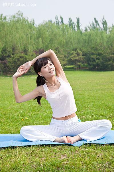 减肥方法【图】 教你如何选择好听的瑜伽音乐 