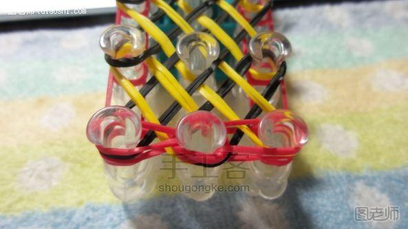 【图】手工编织图片教程 中国结风格手链 彩虹织机