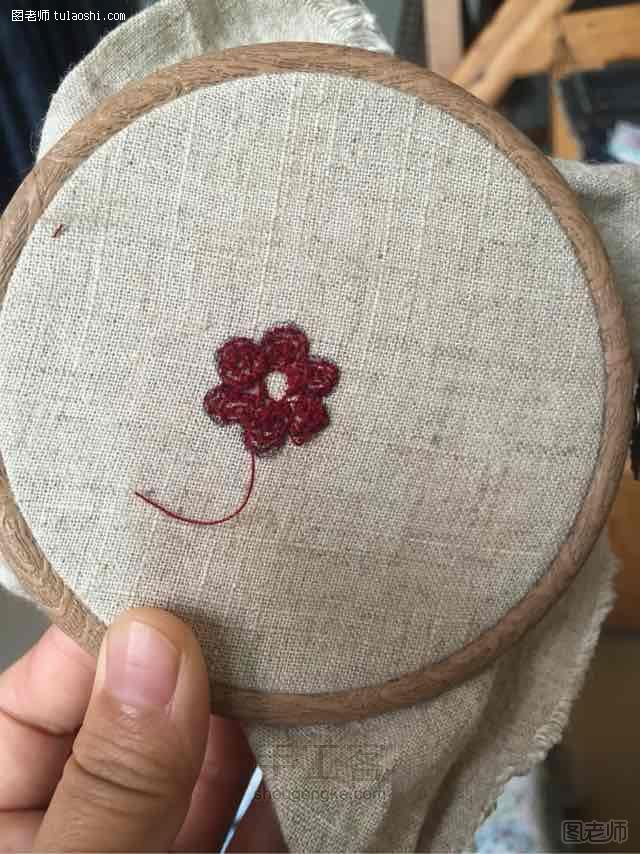 手工编织图片教程【图文】一朵毛绒绒的小花