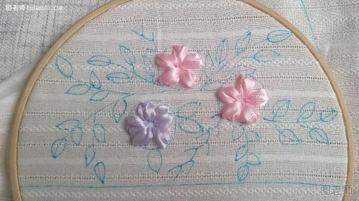 手工编织教程 刺绣花卉
