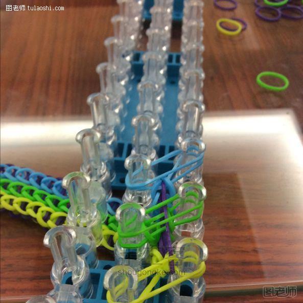 【图文】diy编织教程 橡皮筋宽版手链彩虹织机