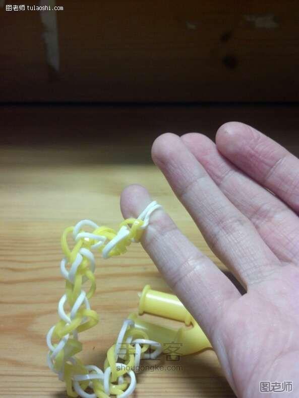 【图文】手工编织图片教程 手工编织七彩橡皮筋手链