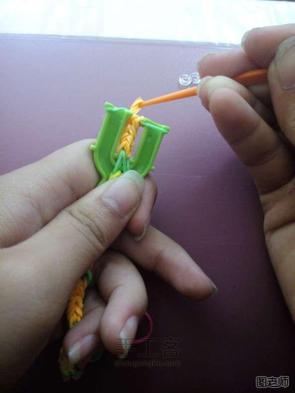 【图】手工编织图片教程 橡皮筋手链制作方法