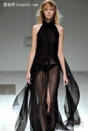 【图】女生时尚服装搭配 最新巴黎时装表演透明装 
