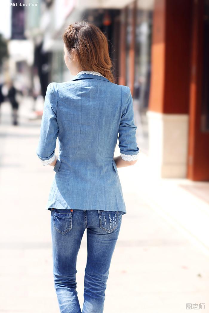 【图】女生服装搭配技巧 2015最新潮流蓝色单品搭配服饰 
