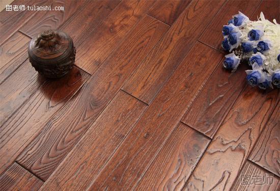 复合木地板保养有什么诀窍 复合木地板特点介绍
