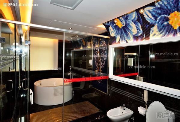 卫生间淋浴隔断效果图 打造舒适的私人空间