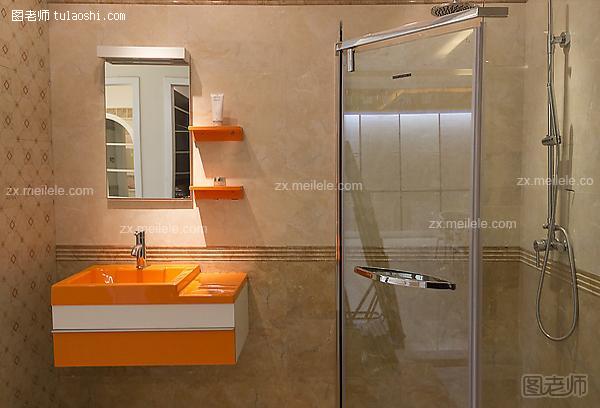卫生间淋浴隔断效果图 打造舒适的私人空间