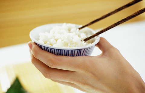 吃大米比吃面更苗条
