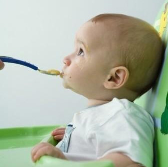 教宝宝吃法的学问
