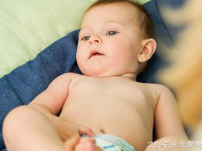 宝宝为什么会肚子胀气 宝宝肚子胀气怎么办