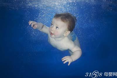婴儿学游泳有哪些注意事项